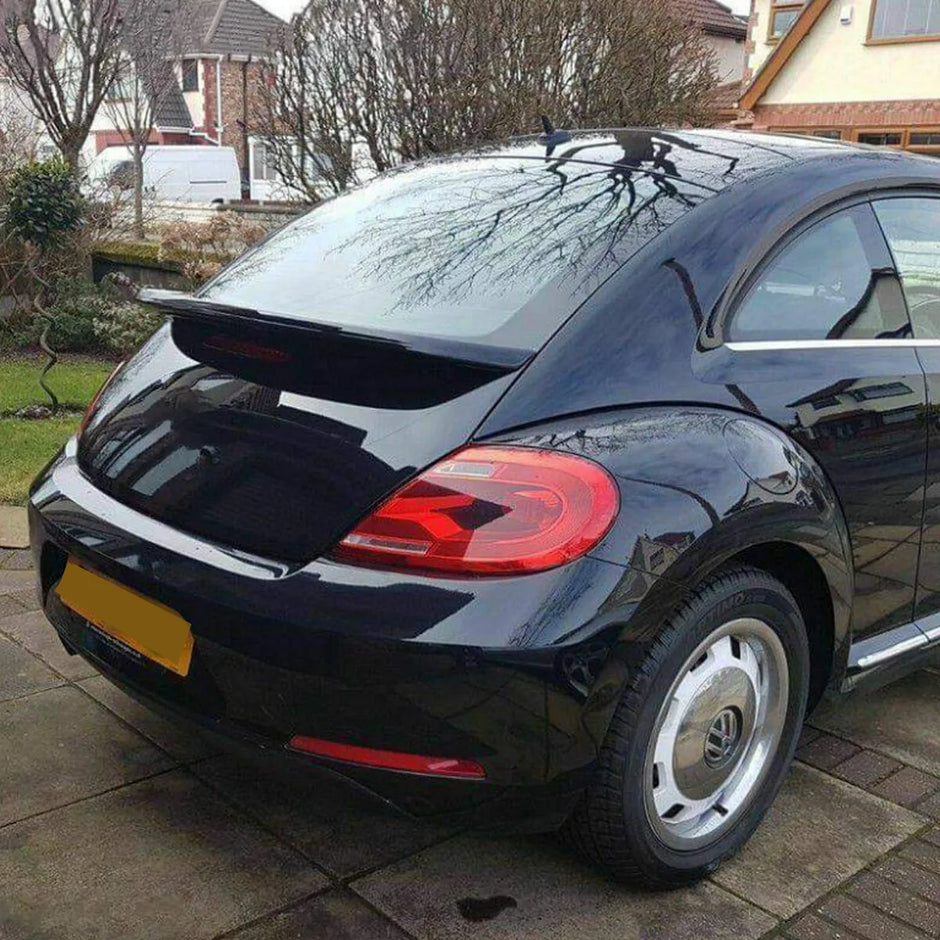 Rear Boot Spoiler Lip (Carbon-Style) – Volkswagen Beetle (2011–2019)