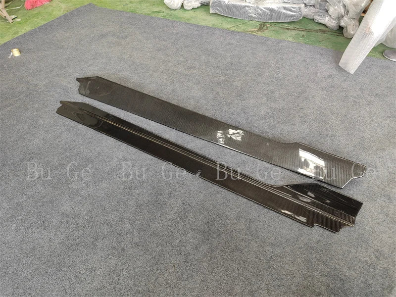 Lamborghini Huracán LP610 V-Style Carbon Fiber Side Skirts (Extended Body Kit)
